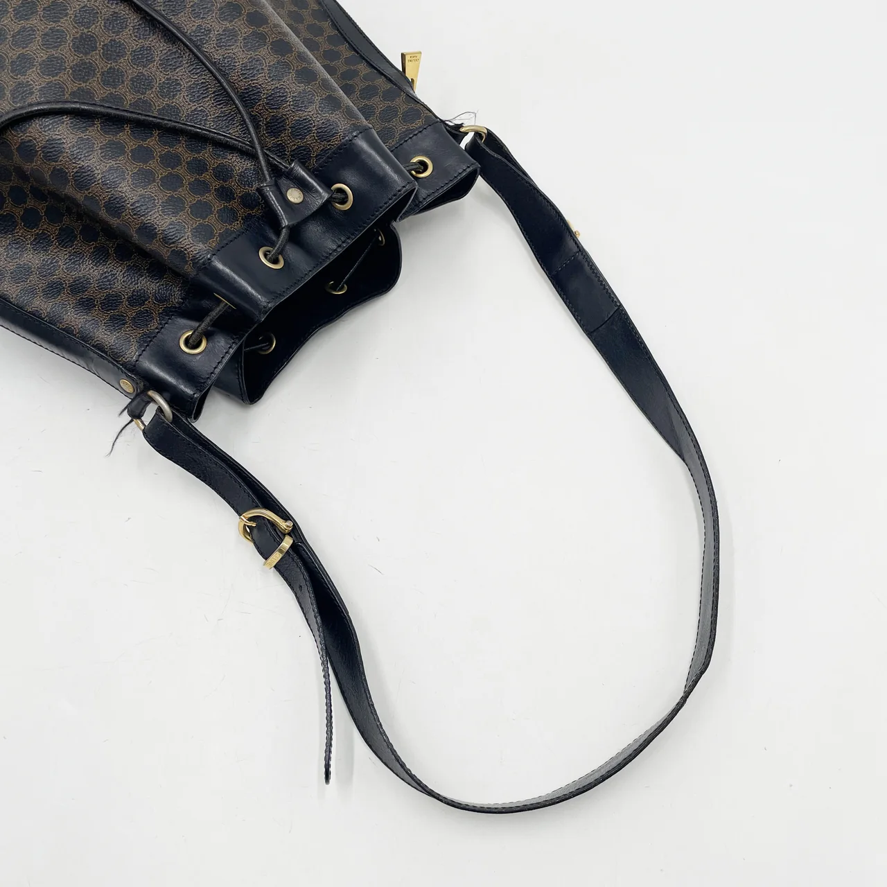 CELINE MACADAM SHOULDER BAG (BLACK) view 6