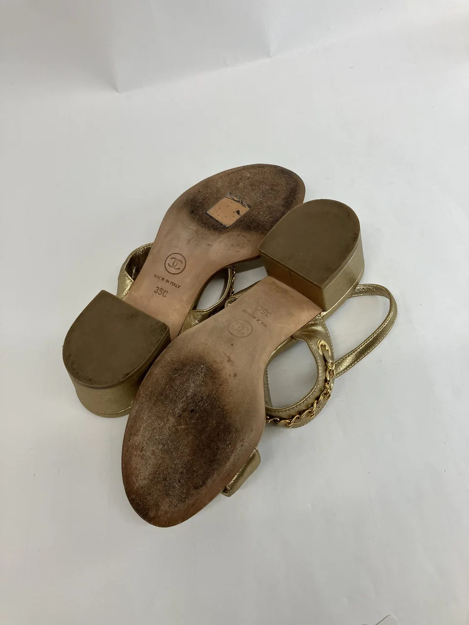 CHANEL SANDALS (SIZE 35C) view 7
