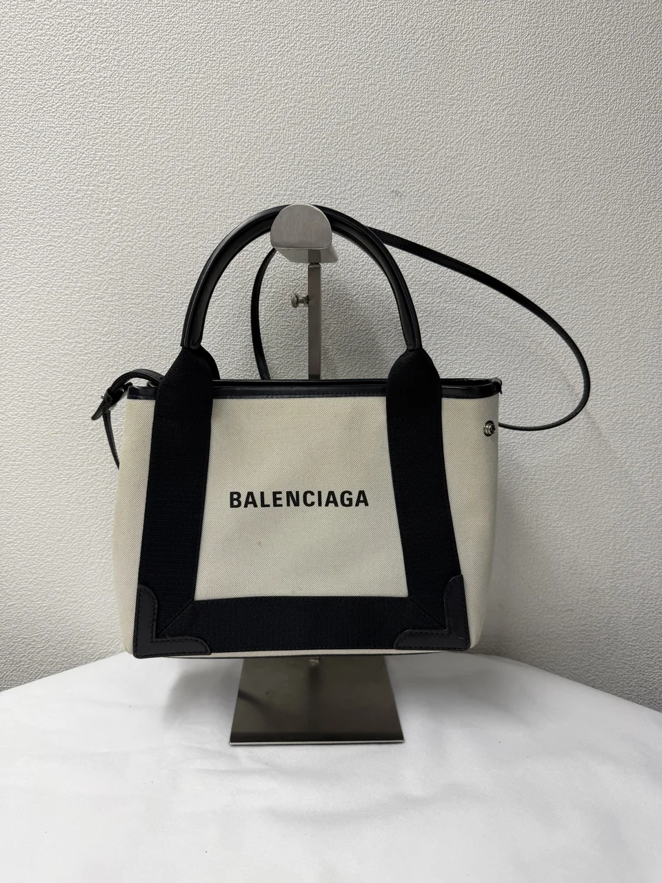 BALENCIAGA TWO-WAY BAG view 12