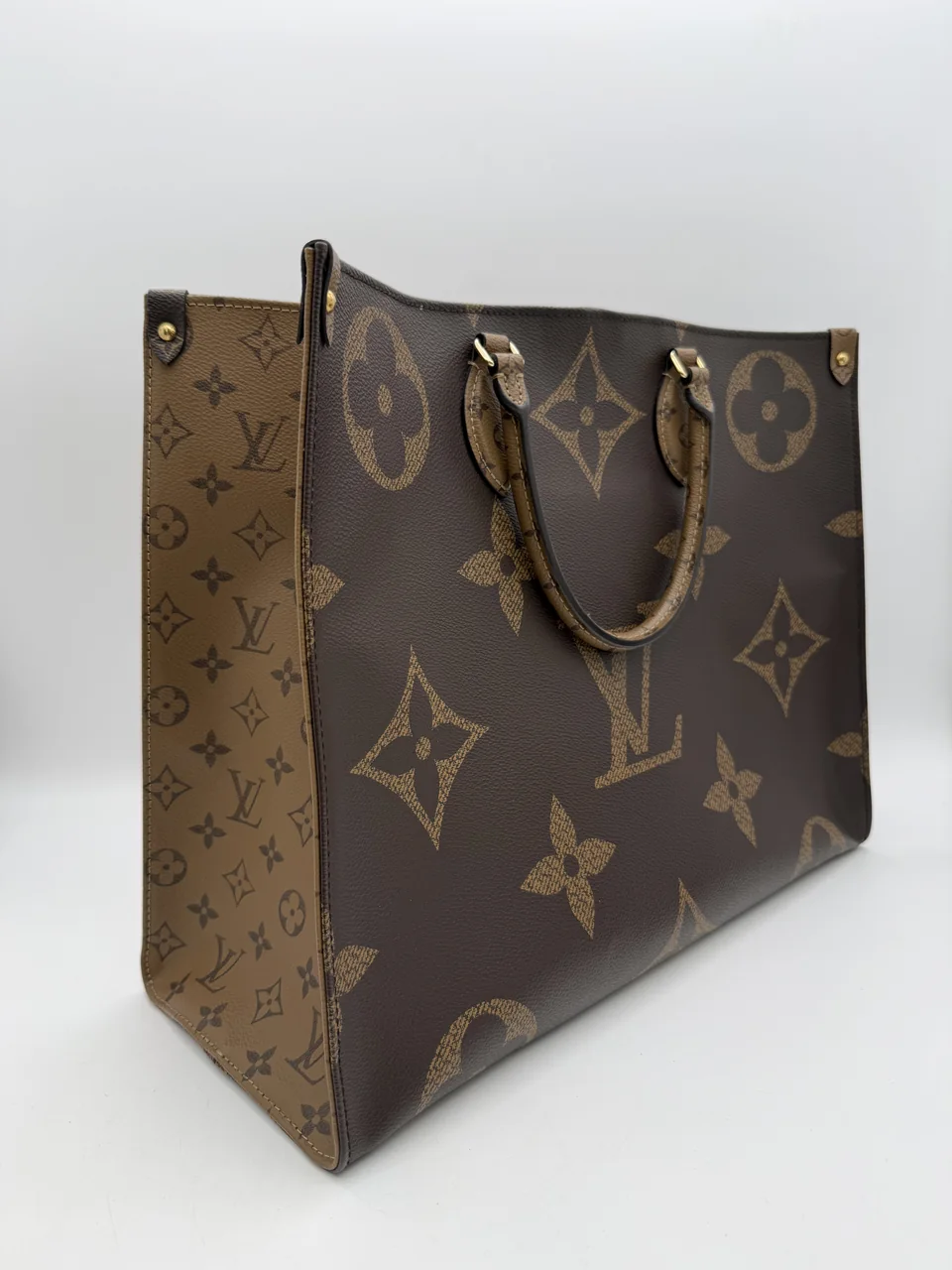 LOUIS VUITTON ON THE GO GM view 4