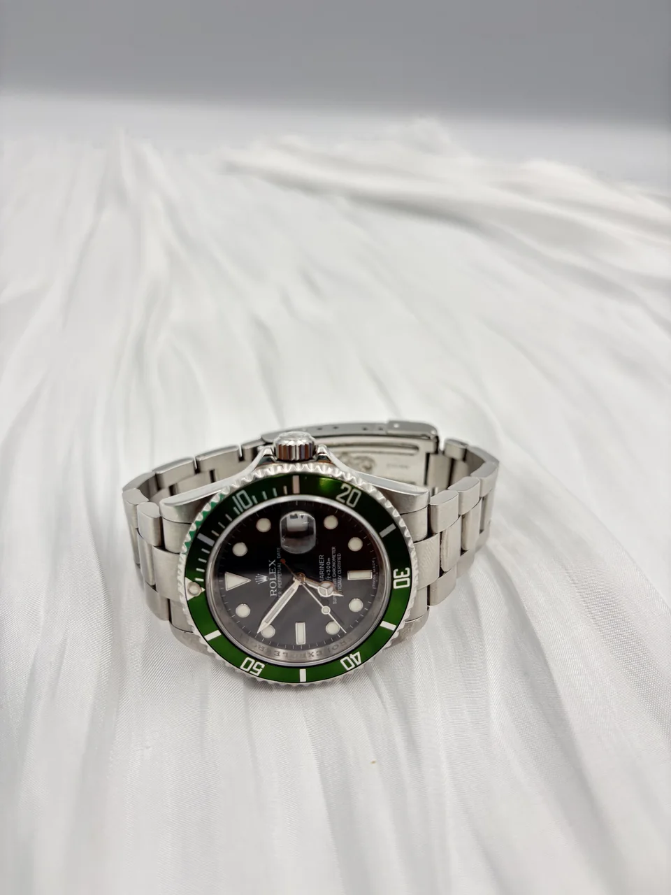 ROLEX SUBMARINER DATE 16610T view 7