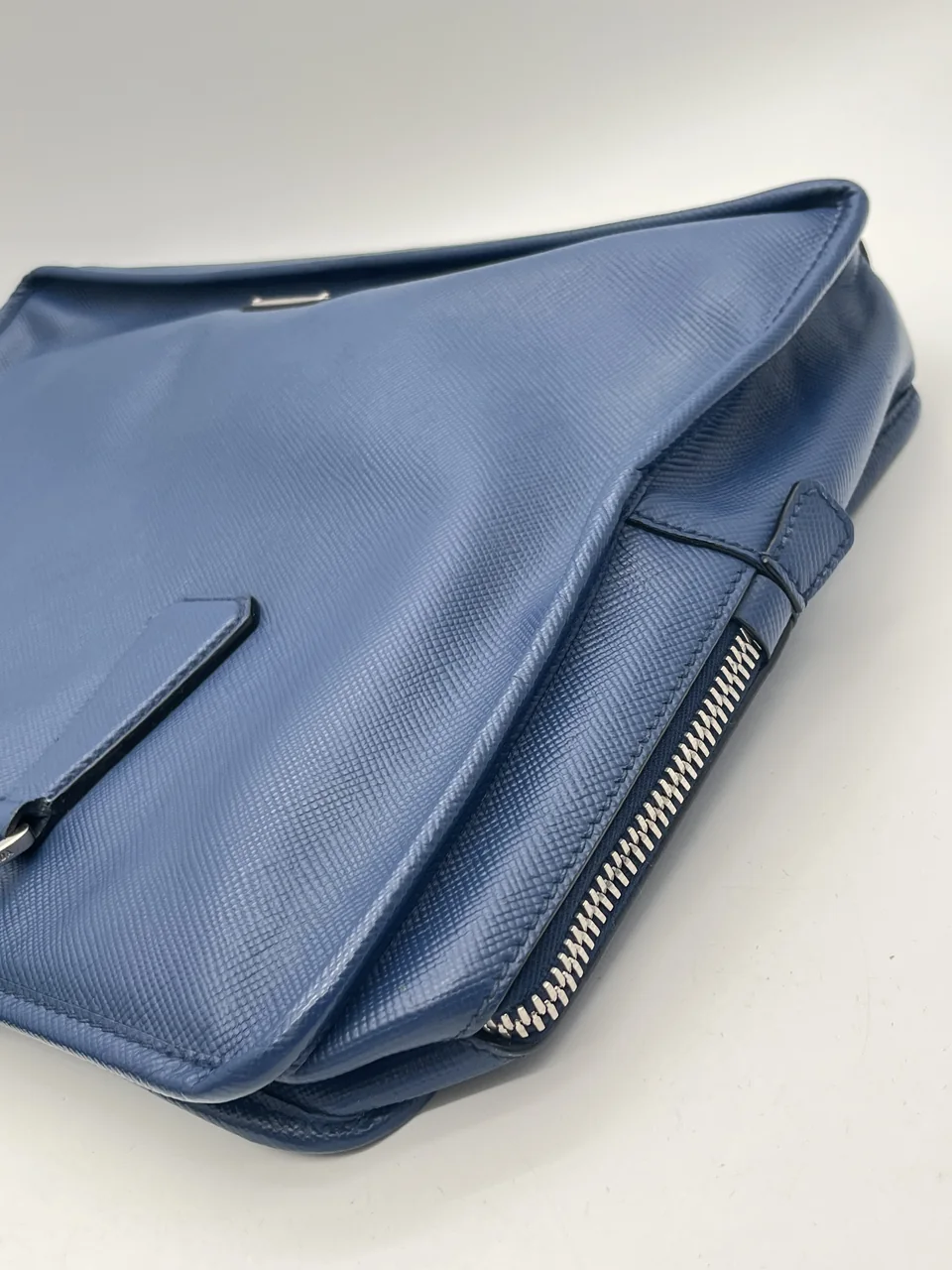 PRADA SAFFIANO HANDBAG (BLUE) view 4