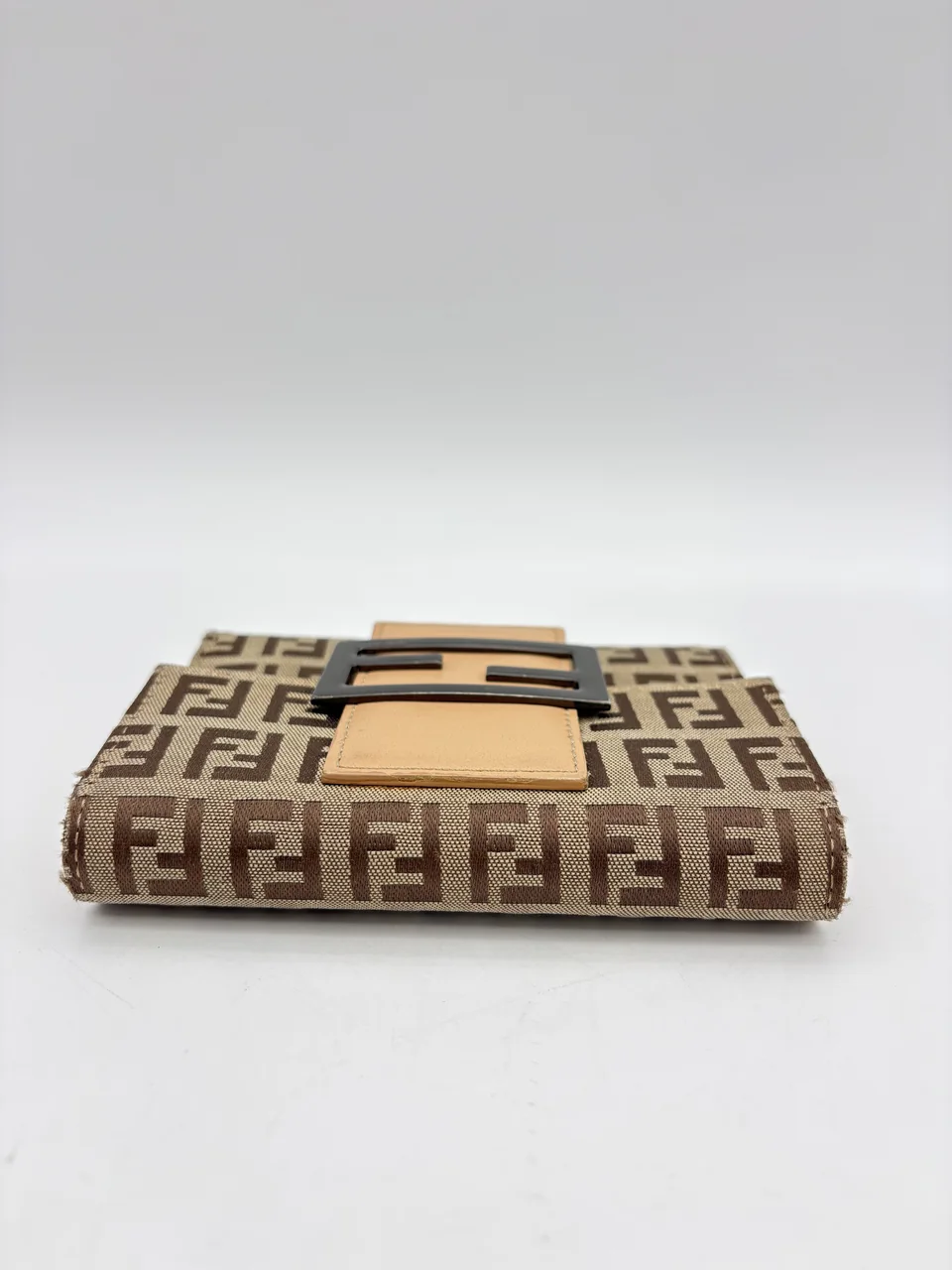 FENDI BIFOLD WALLET (BROWN) view 9