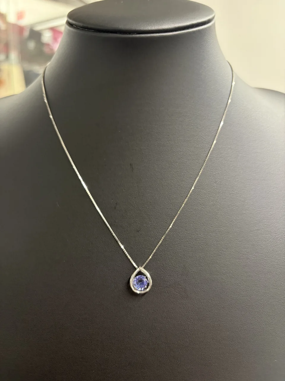 PT900/PT850 TANZANITE NECKLACE TZ0.95CT