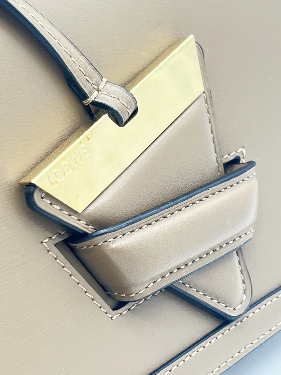 LOEWE BARCELONA view 8