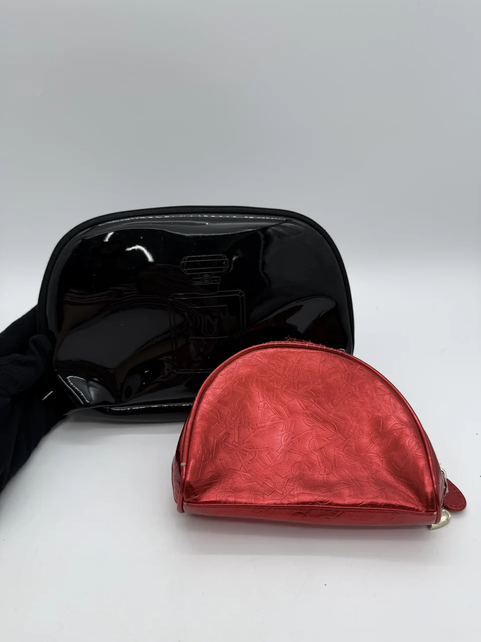 POUCH SET