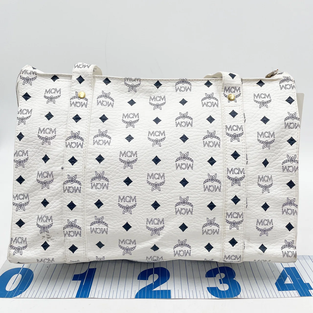 MCM HANDBAG (WHITE) hover