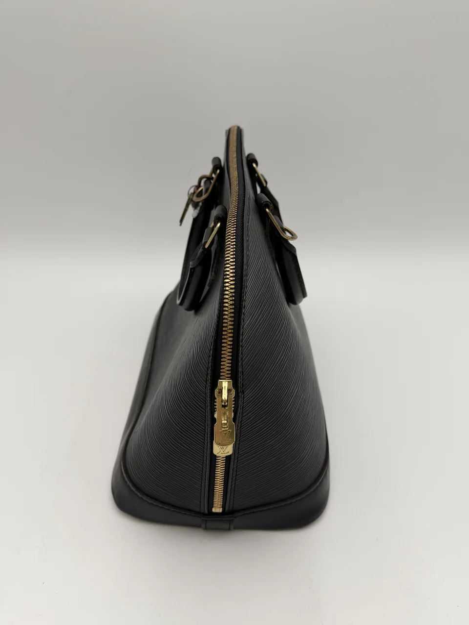 LV EPI ALMA (BLACK) hover
