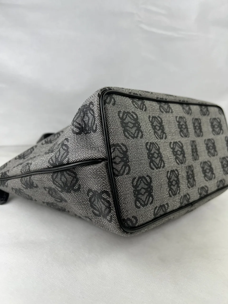 LOEWE ANAGRAM HANDBAG view 8