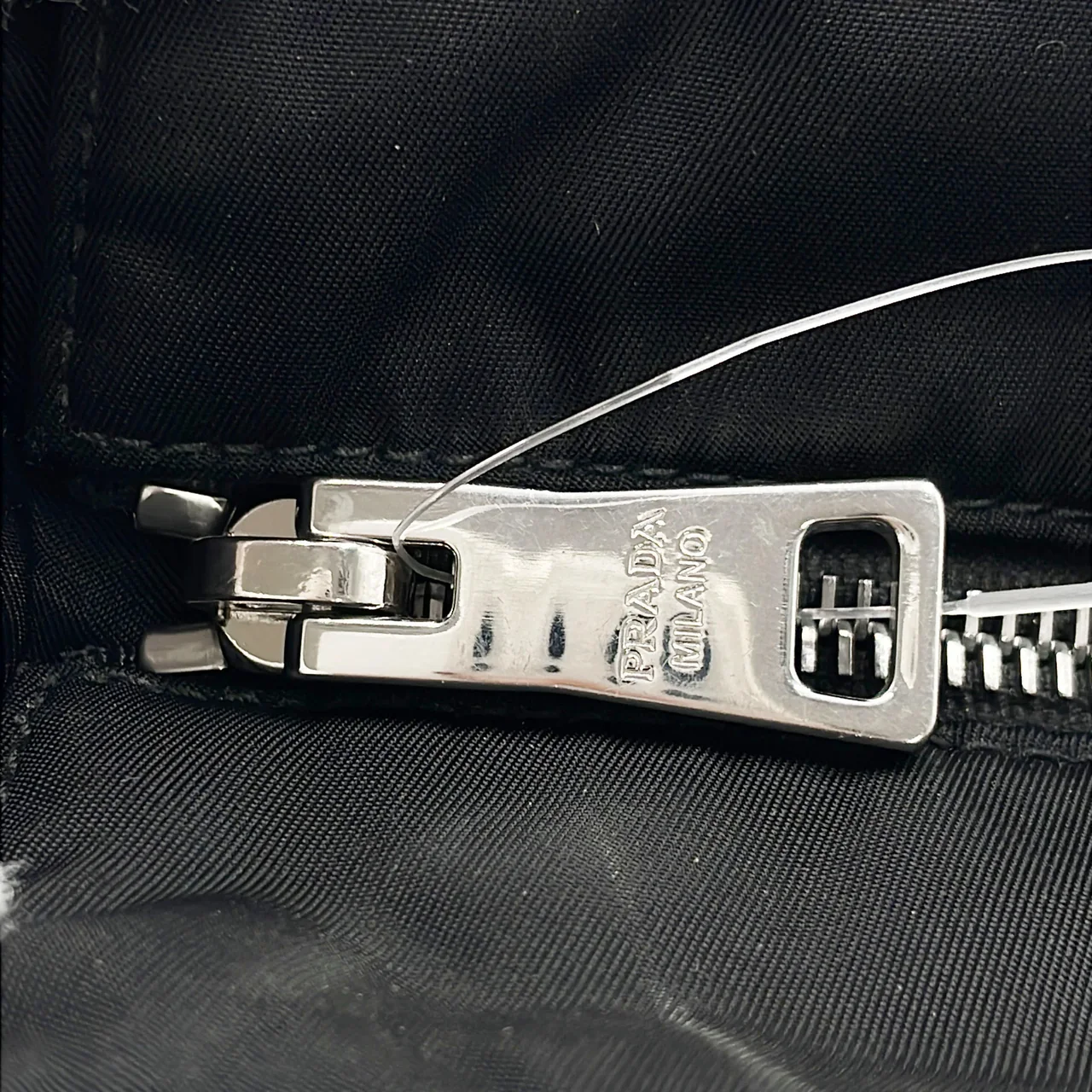 PRADA NYLON CHAIN TOTE BAG (BLACK) view 10