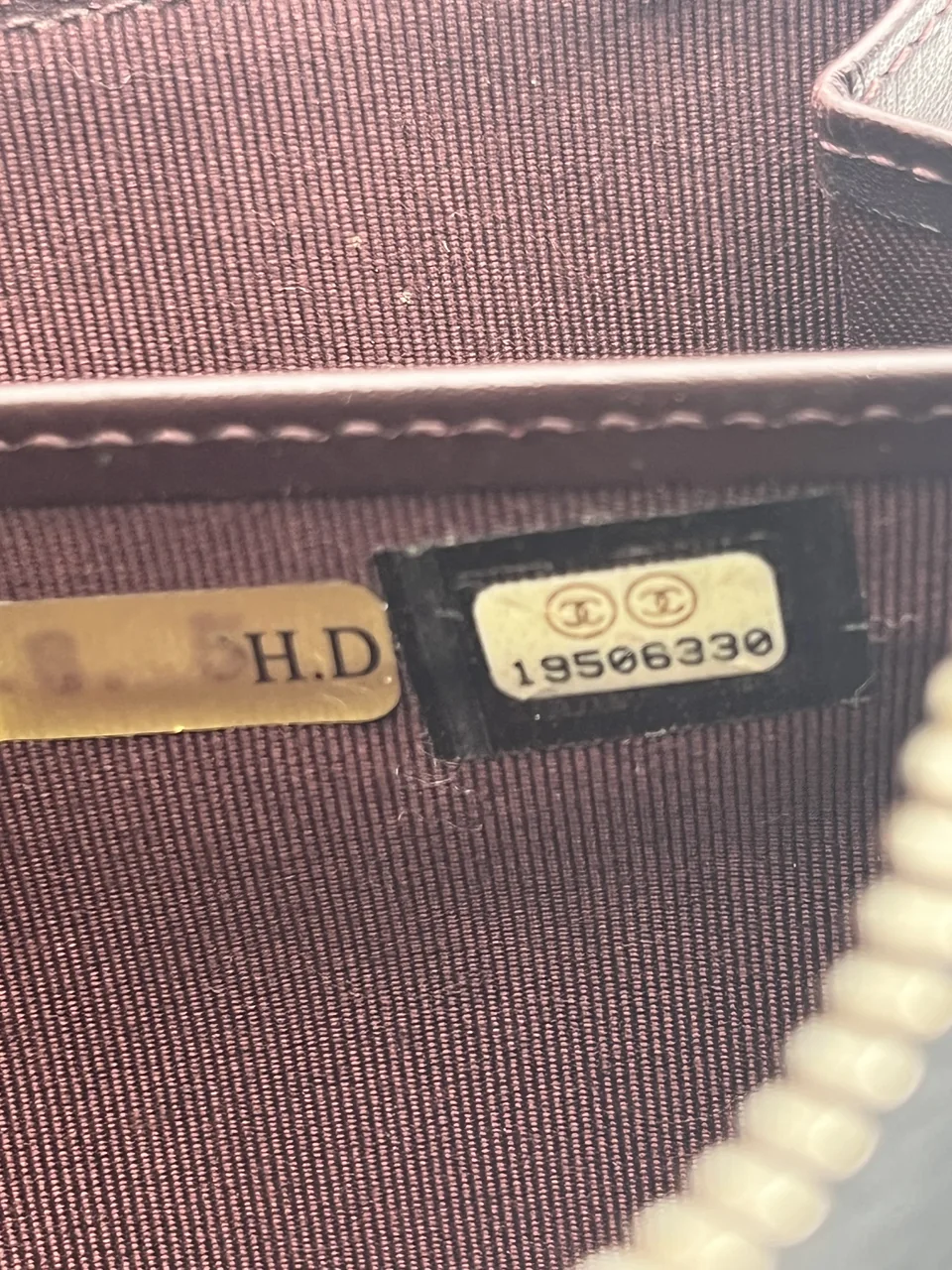 CHANEL CAVIAR ROUND FASTENER LONG WALLET (19 SERIAL CODE) view 13