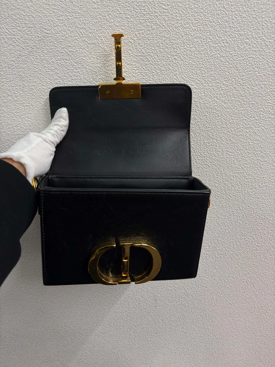 CD MONTAIGNE BOX SHOULDER BAG view 8
