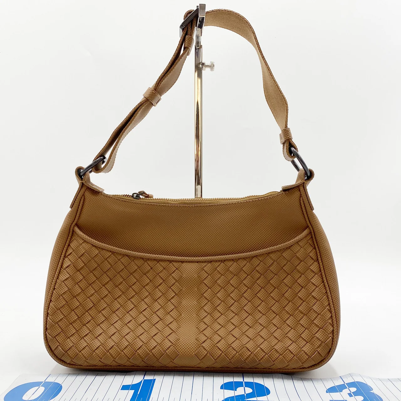 BOTTEGA VENETA SHOULDER BAG (DARK BEIGE)