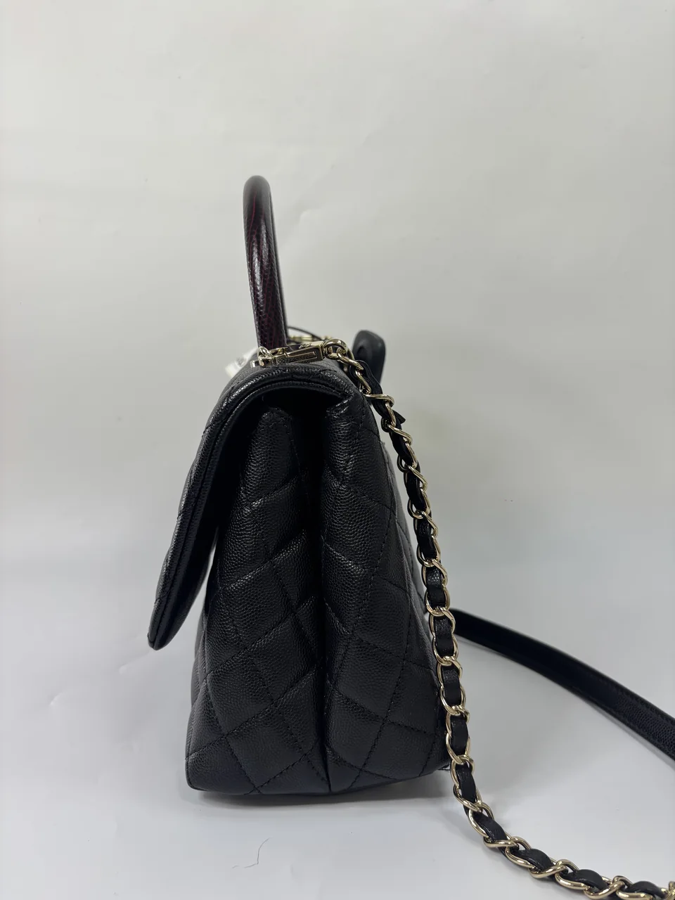 CHANEL CAVIAR TWO-WAY BAG (30 SERIAL CODE) view 4