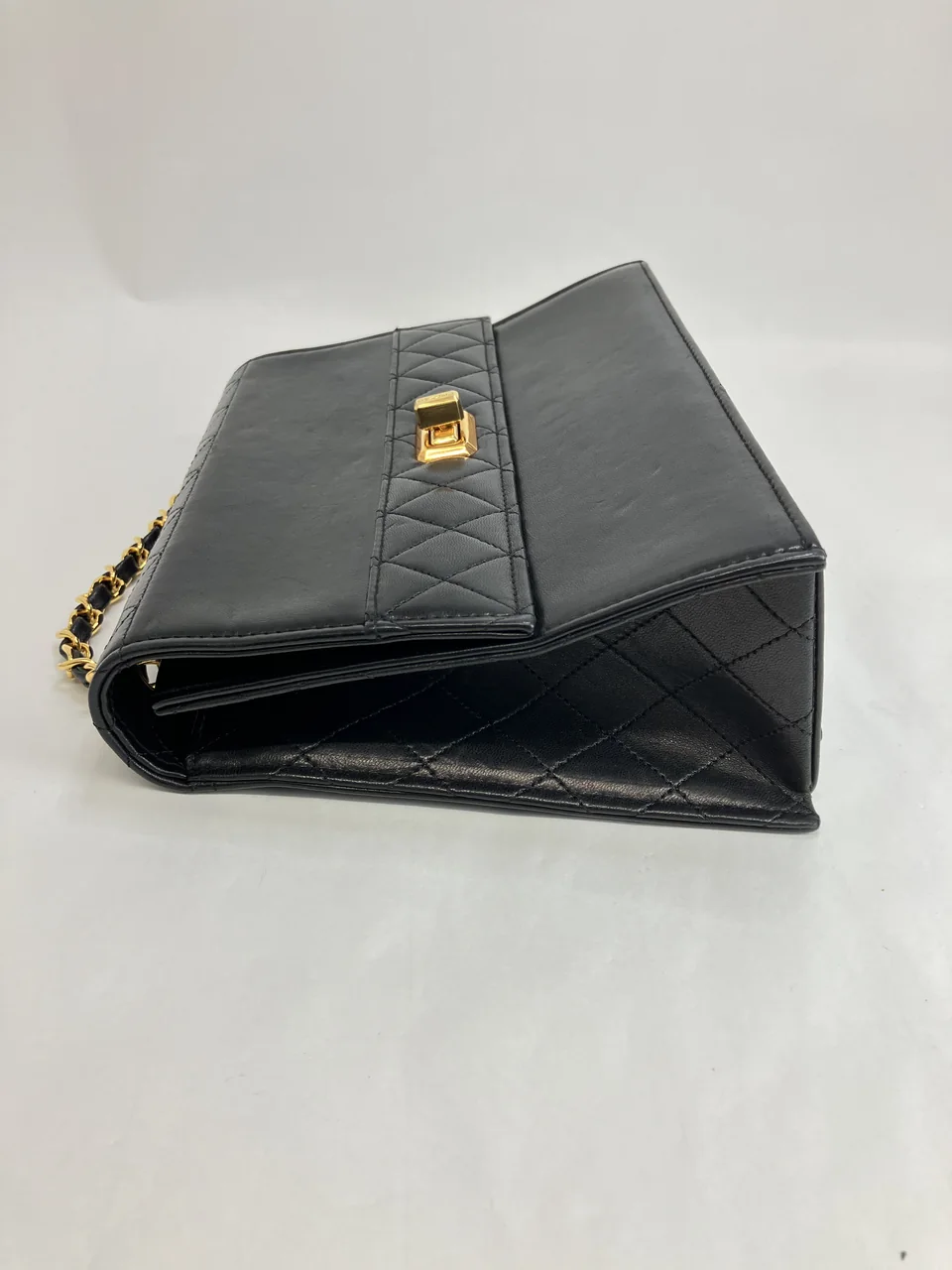 CHANEL LAMB SKIN CHAIN SHOULDER BAG (1 SERIAL CODE) view 4