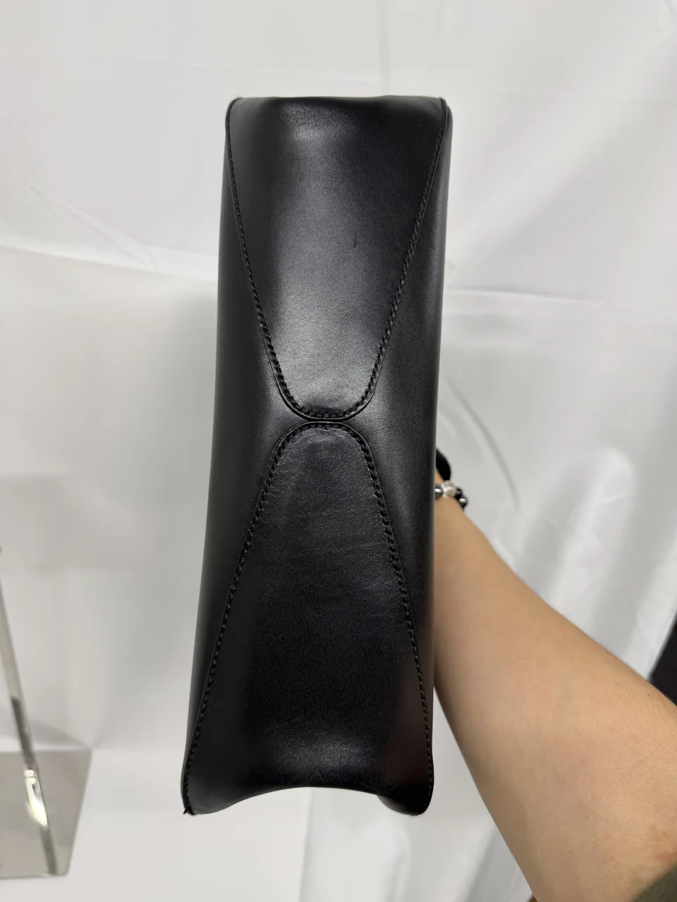 GUCCI SHOULDER BAG (BLACK) view 6