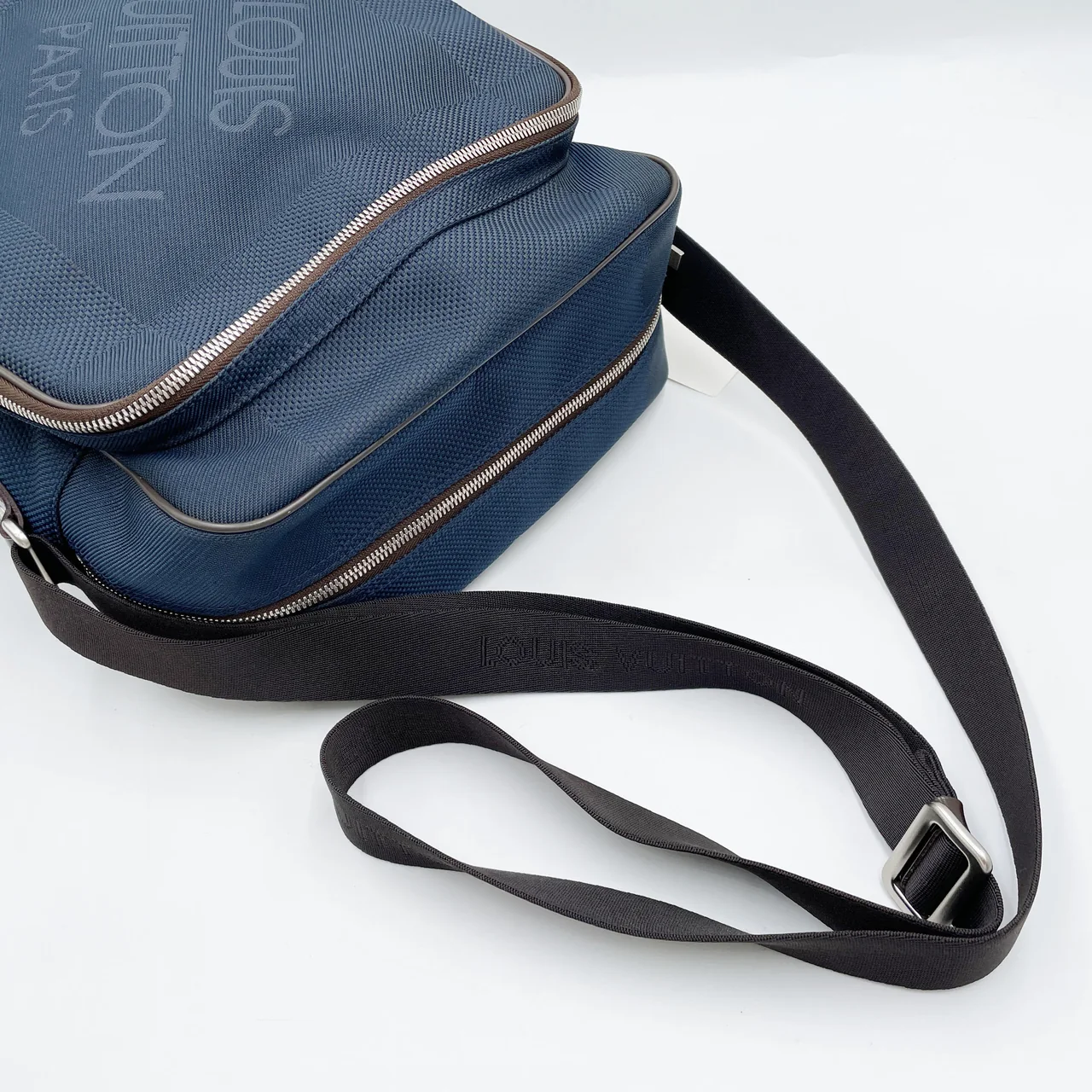 LV DAMIER JEANT PILOT view 4