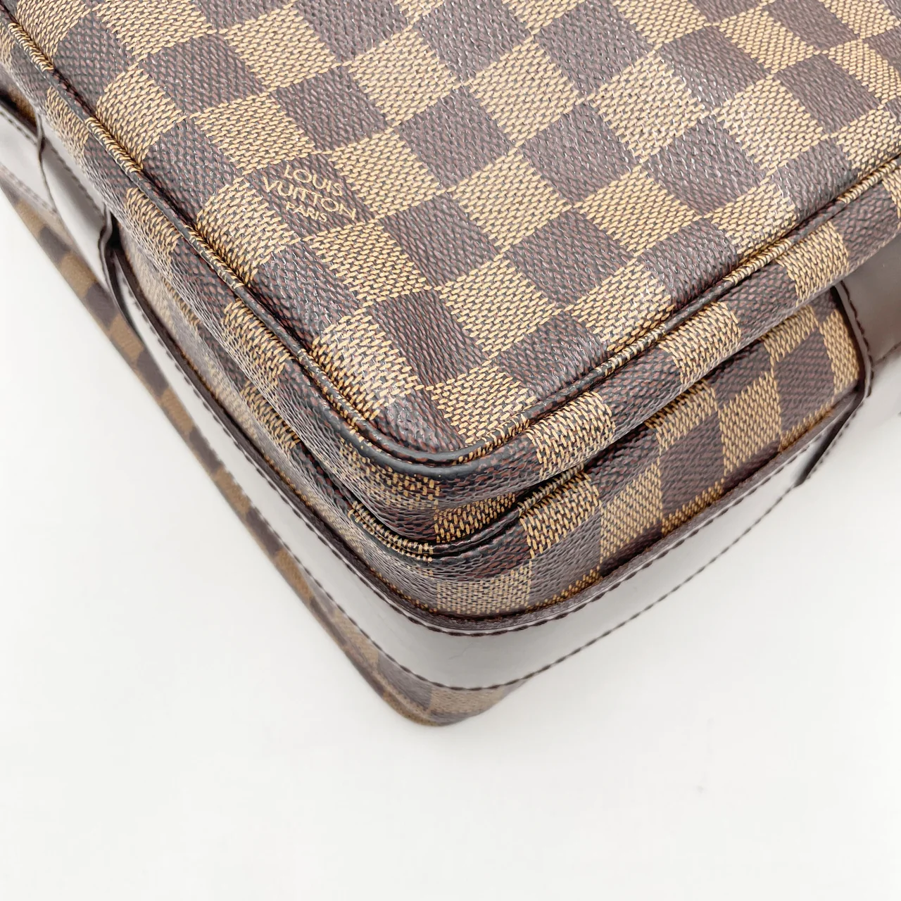 LV DAMIER NAVIGLIO view 7