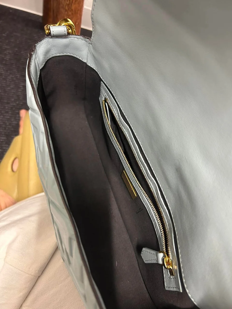 FENDI MAMMA view 7