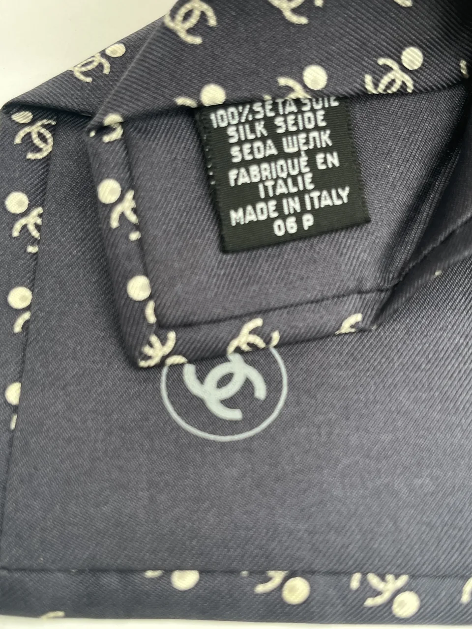 CHANEL COOC MARK NECKTIE view 3