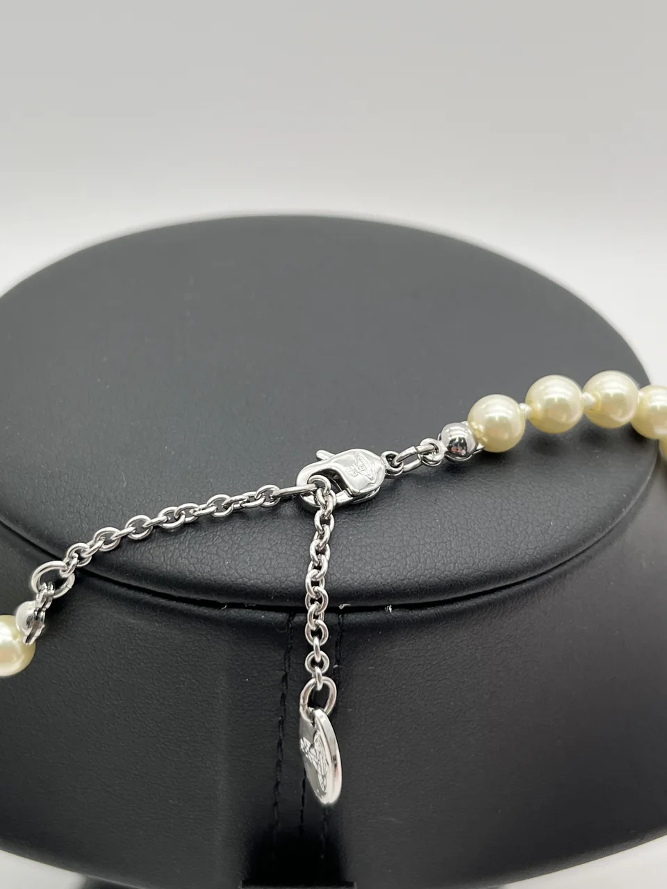 VIVIENNE WESTWOOD NECKLACE hover