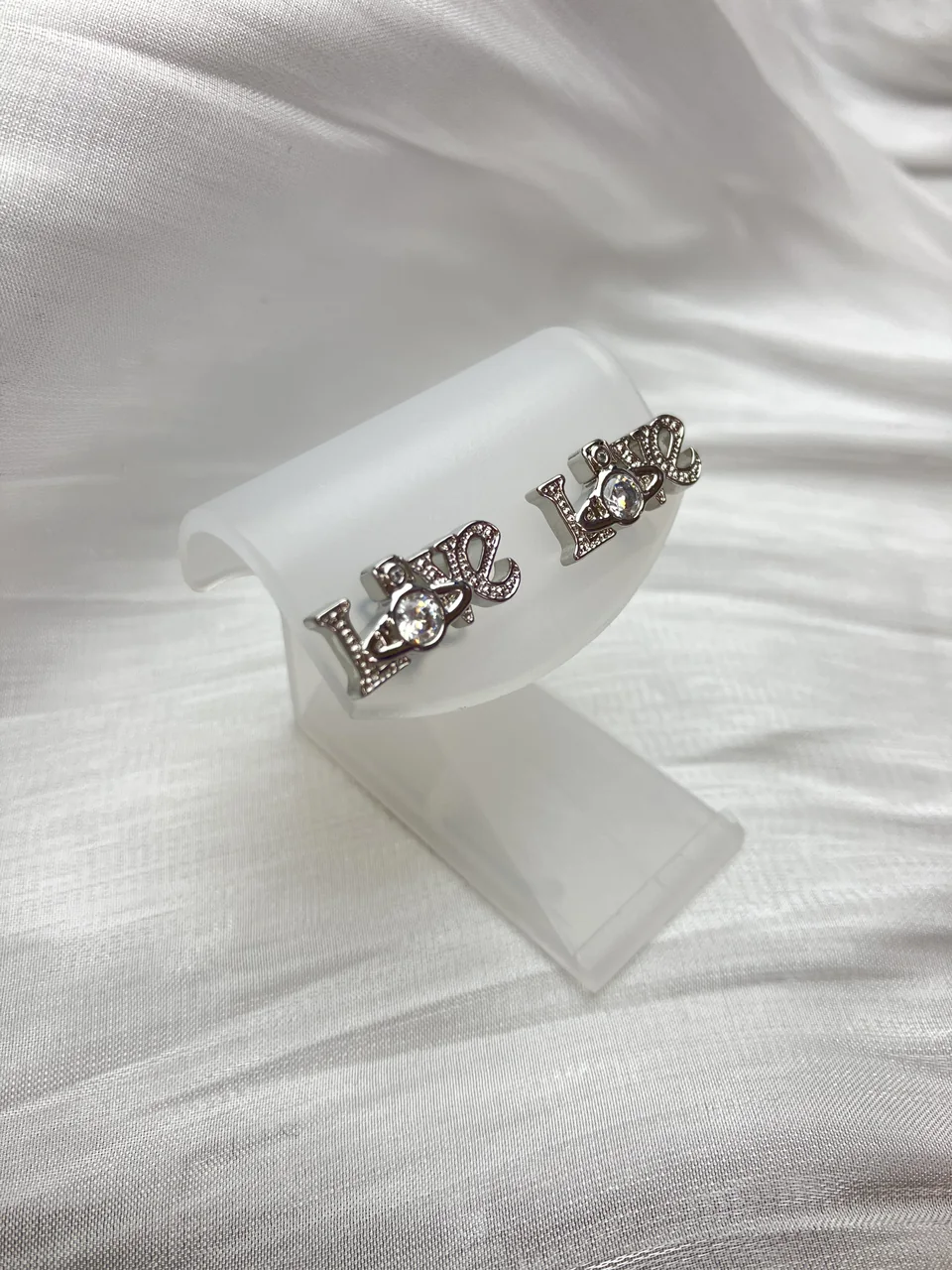 VIVIENNE WESTWOOD SET (X2) hover