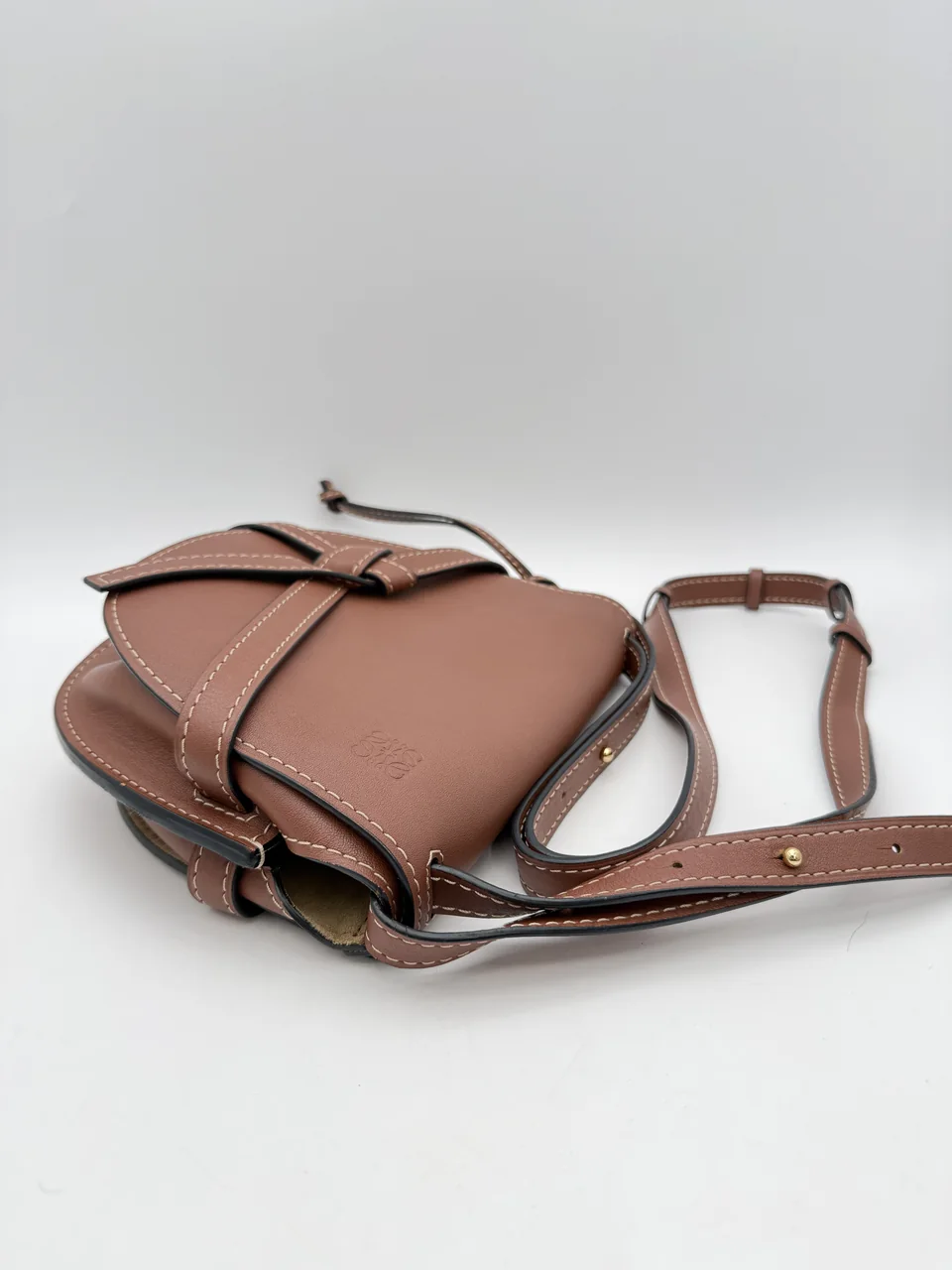 LOEWE GATE BAG (BROWN) view 5