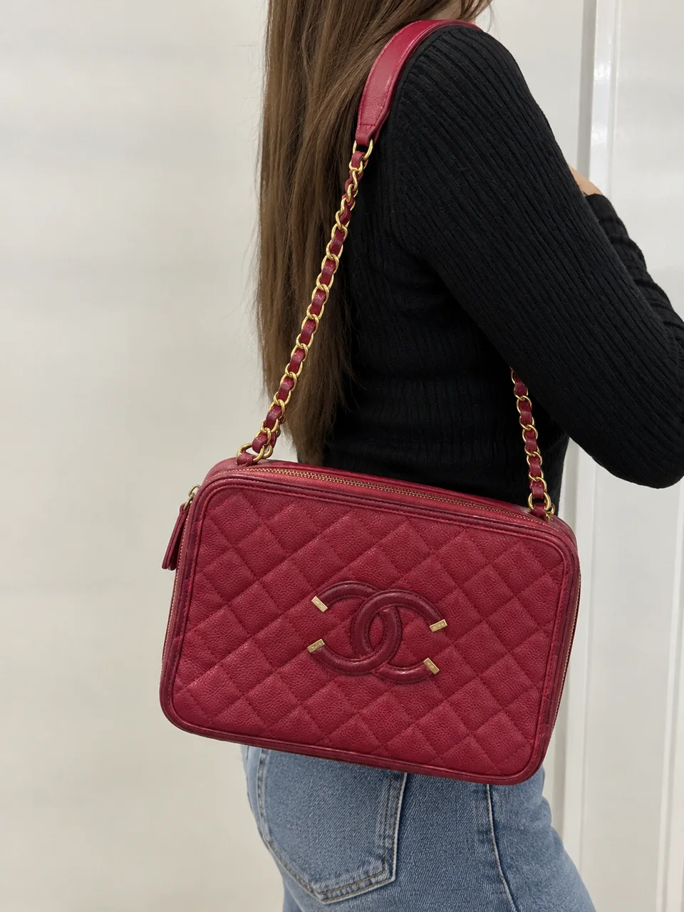 CHANEL CAVIAR CC FILIGREE (26 SERIAL CODE) hover
