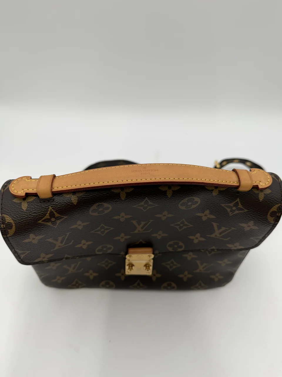 LV MONOGRAM BAG view 7