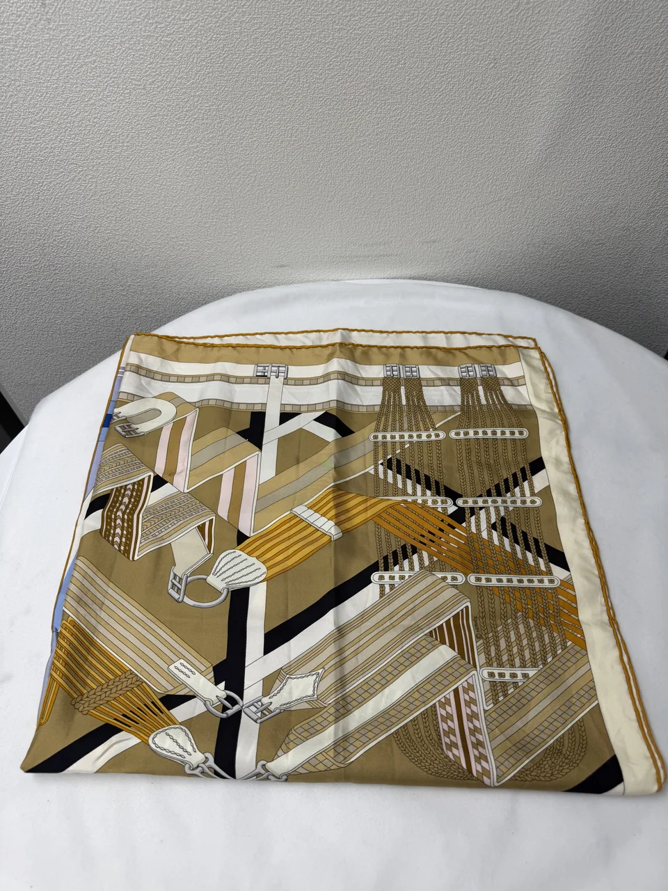 HERMES SCARF view 3