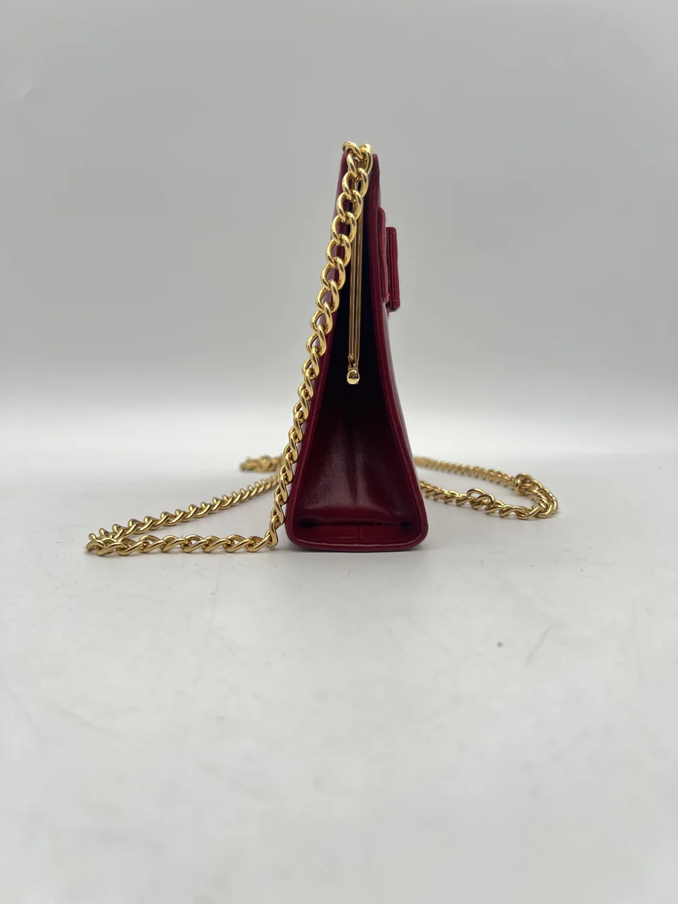 SALVATORE FERRAGAMO VARRA SHOULDER BAG view 5