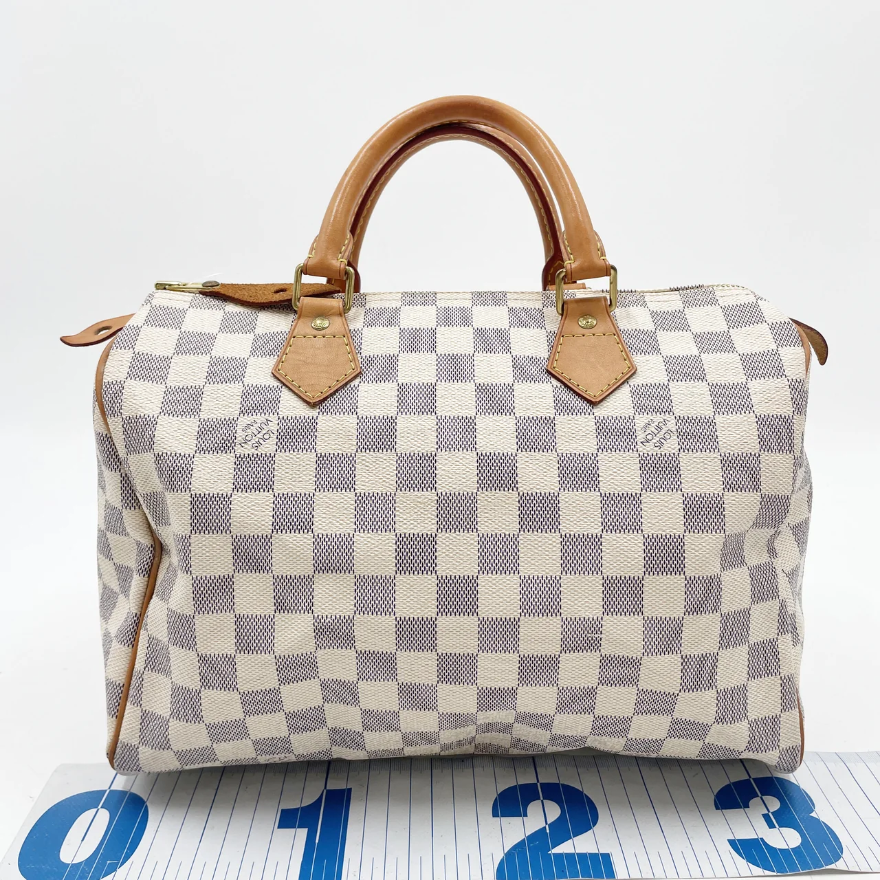 LV AZURE SPEEDY 30 hover