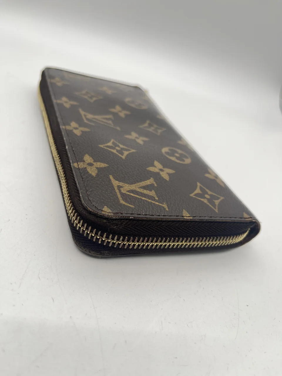LV MONOGRAM ZIPPY WALLET view 12