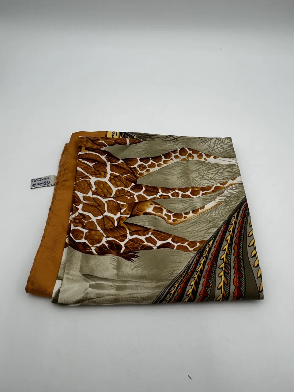 SALVATORE FERAGAMO SCARF view 3