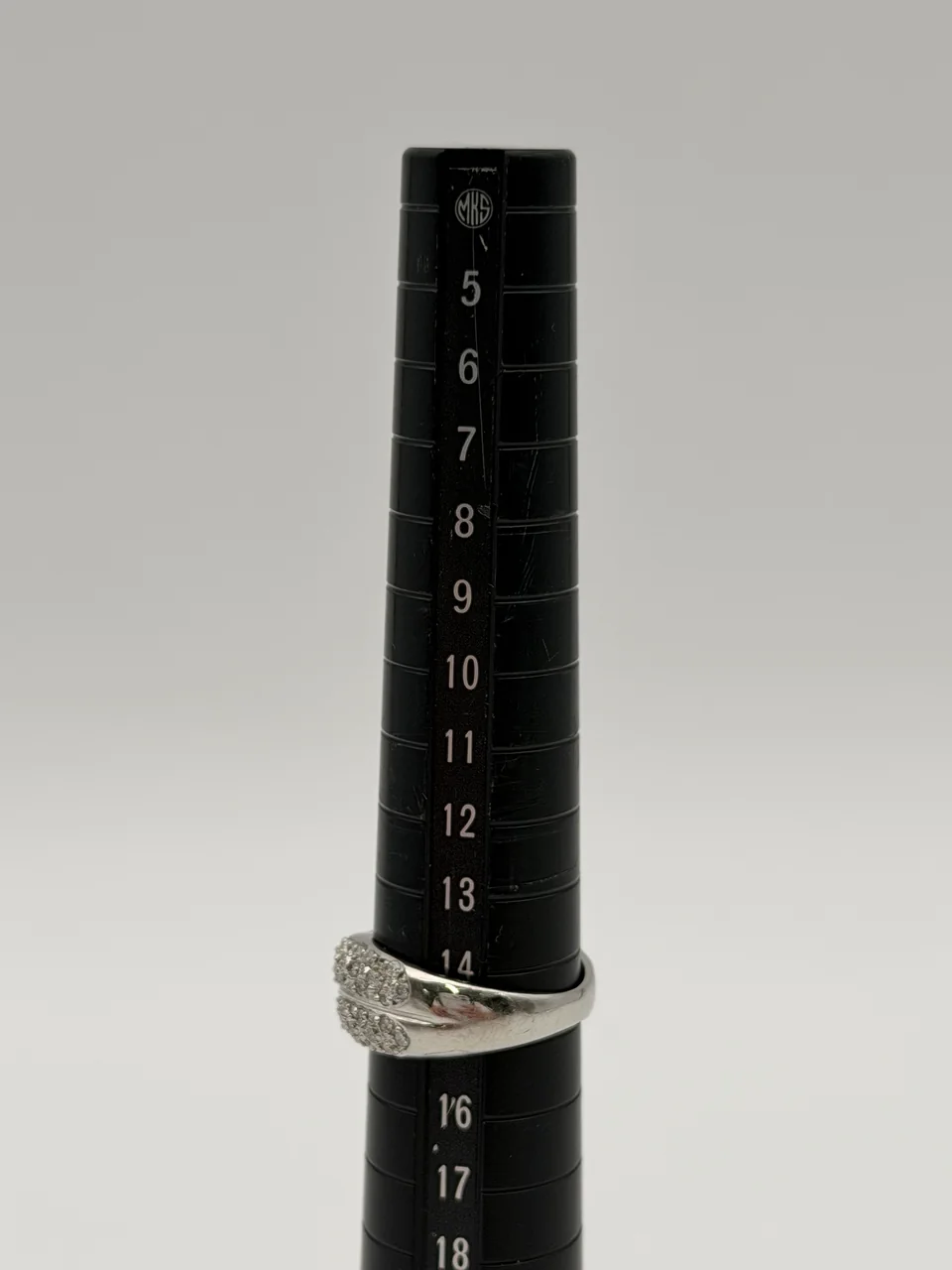 PT900 DIAMOND RING FD1.00CT 7.9G view 4