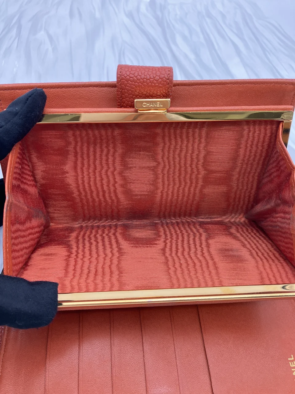 CHANEL CAVIAR LONG WALLET (ORANGE) view 13