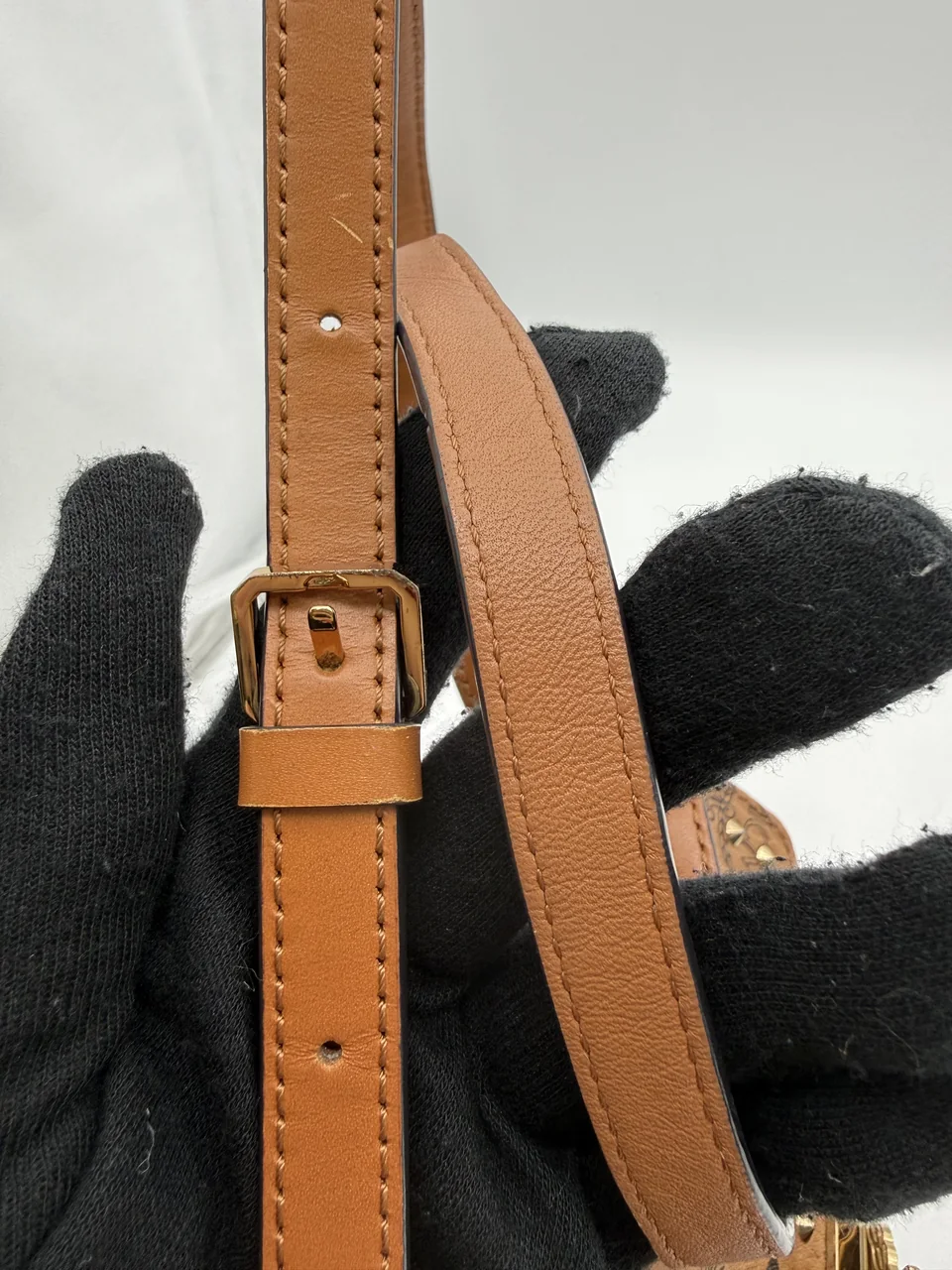 MCM STUDS SHOULDER BAG (BROWN) view 11