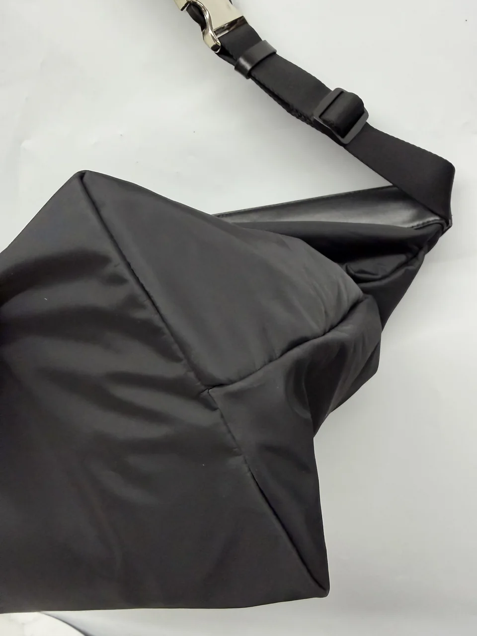 MAISON MARGIELA SHOULDER BAG view 6