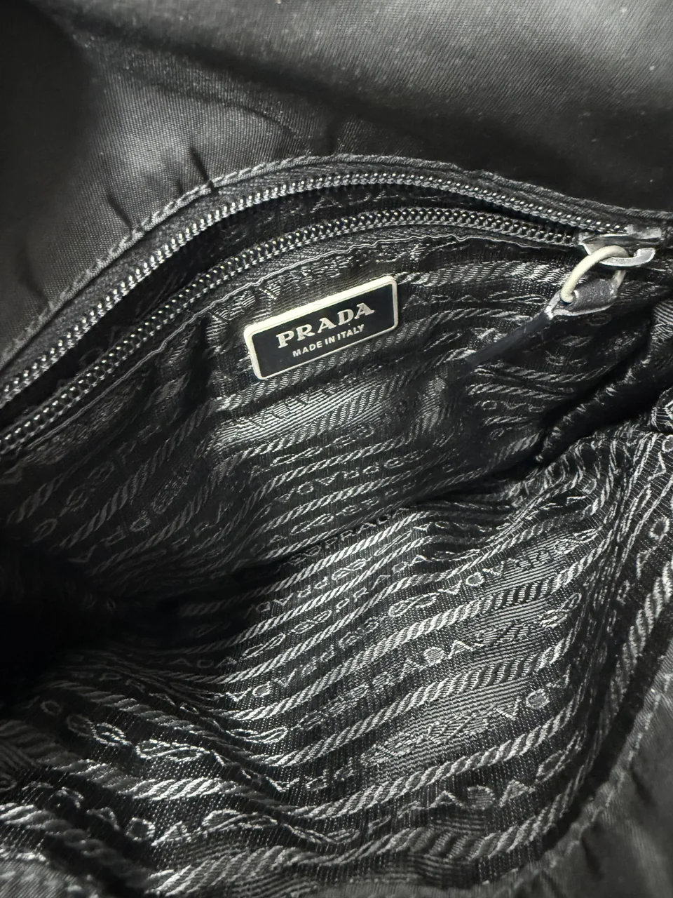 PRADA NYLON SHOULDER BAG (BLACK) view 8