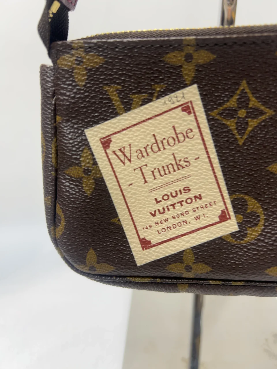 LV MONOGRAM M63798 hover