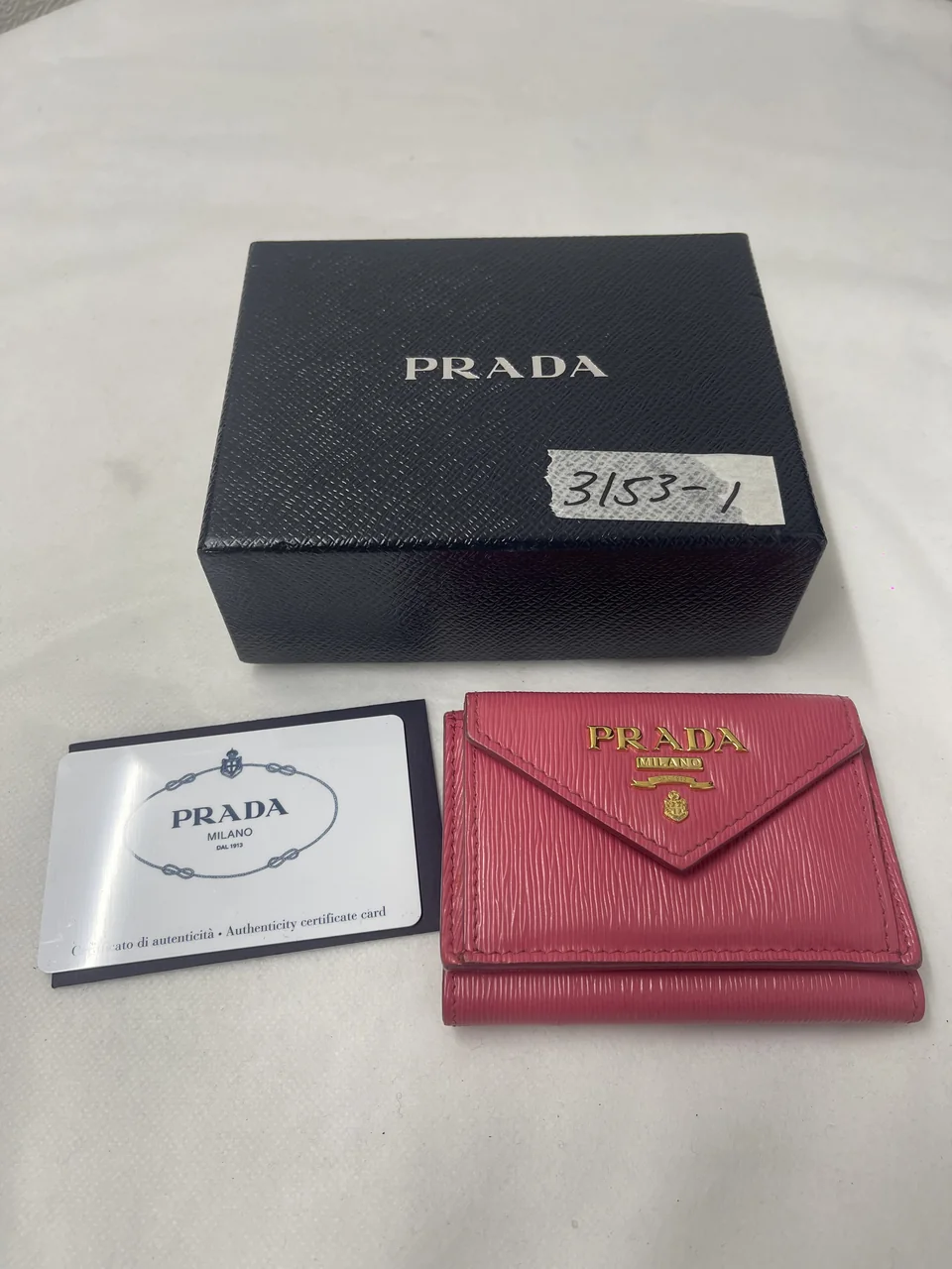 PRADA TRIFOLD COMPACT WALLET (PINK) view 3