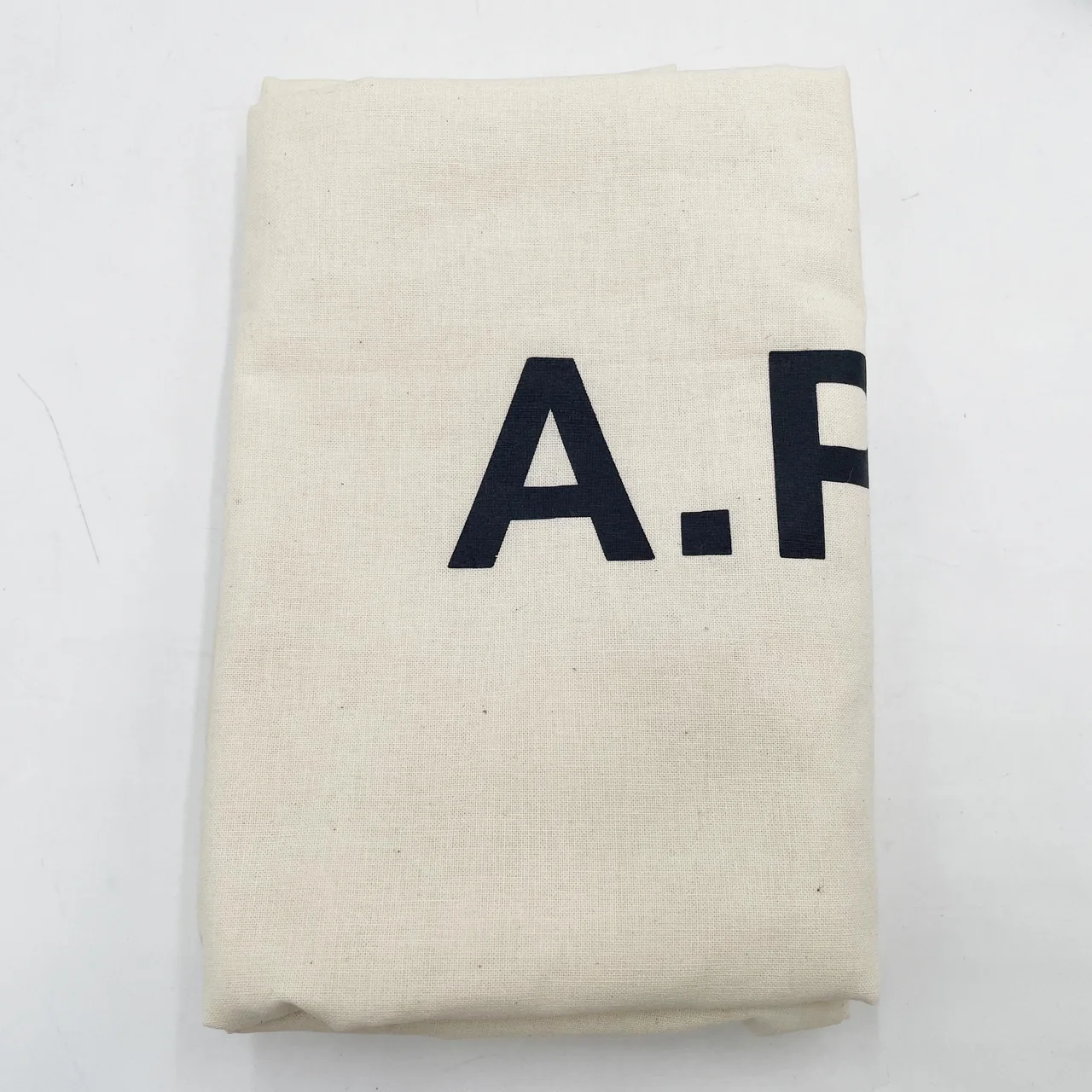 APC TWO-WAY BAG (BLACK) view 11