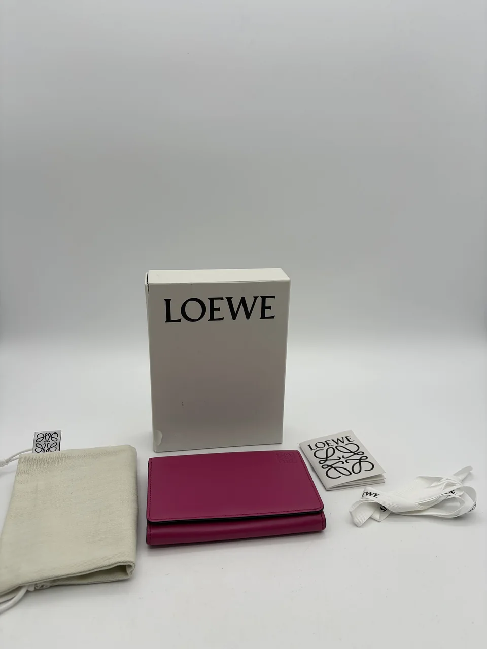 LOEWE BIFOLD WALLET