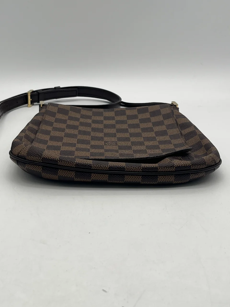 LV DAMIER MUSETTE SALSA LONG view 9