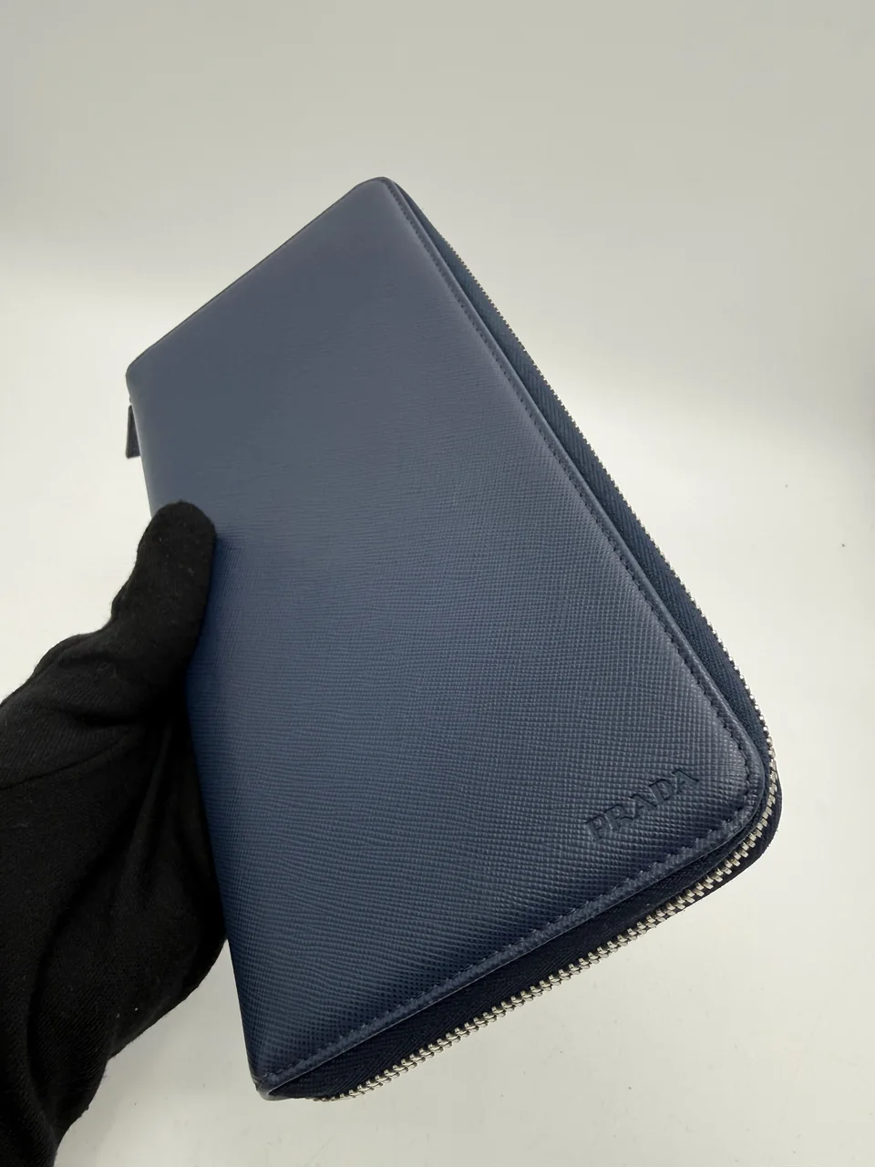 PRADA WALLET view 3
