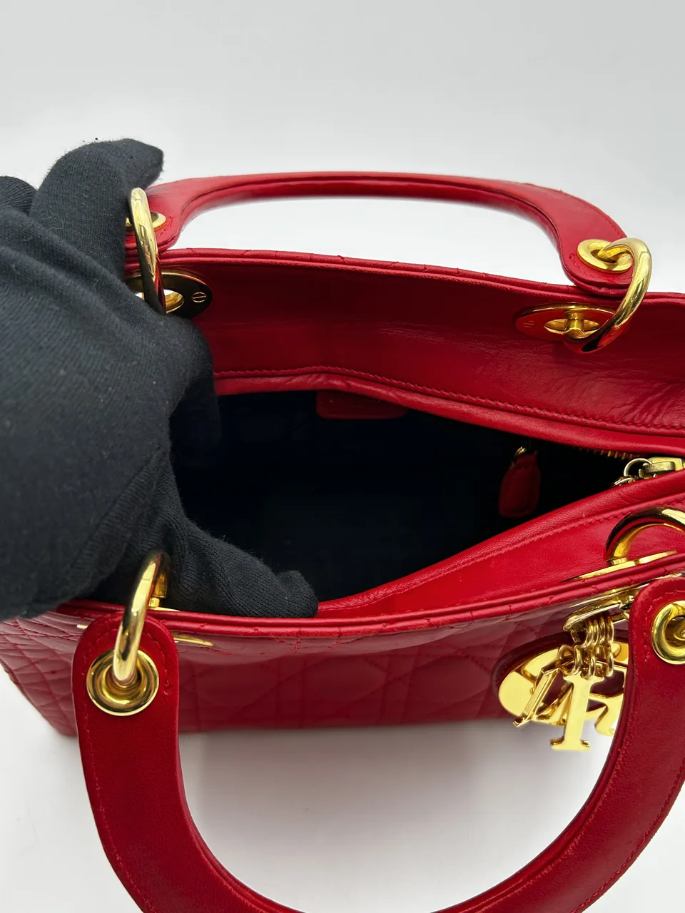 DIOR LAMB SKIN LADY DIOR MEDIUM hover