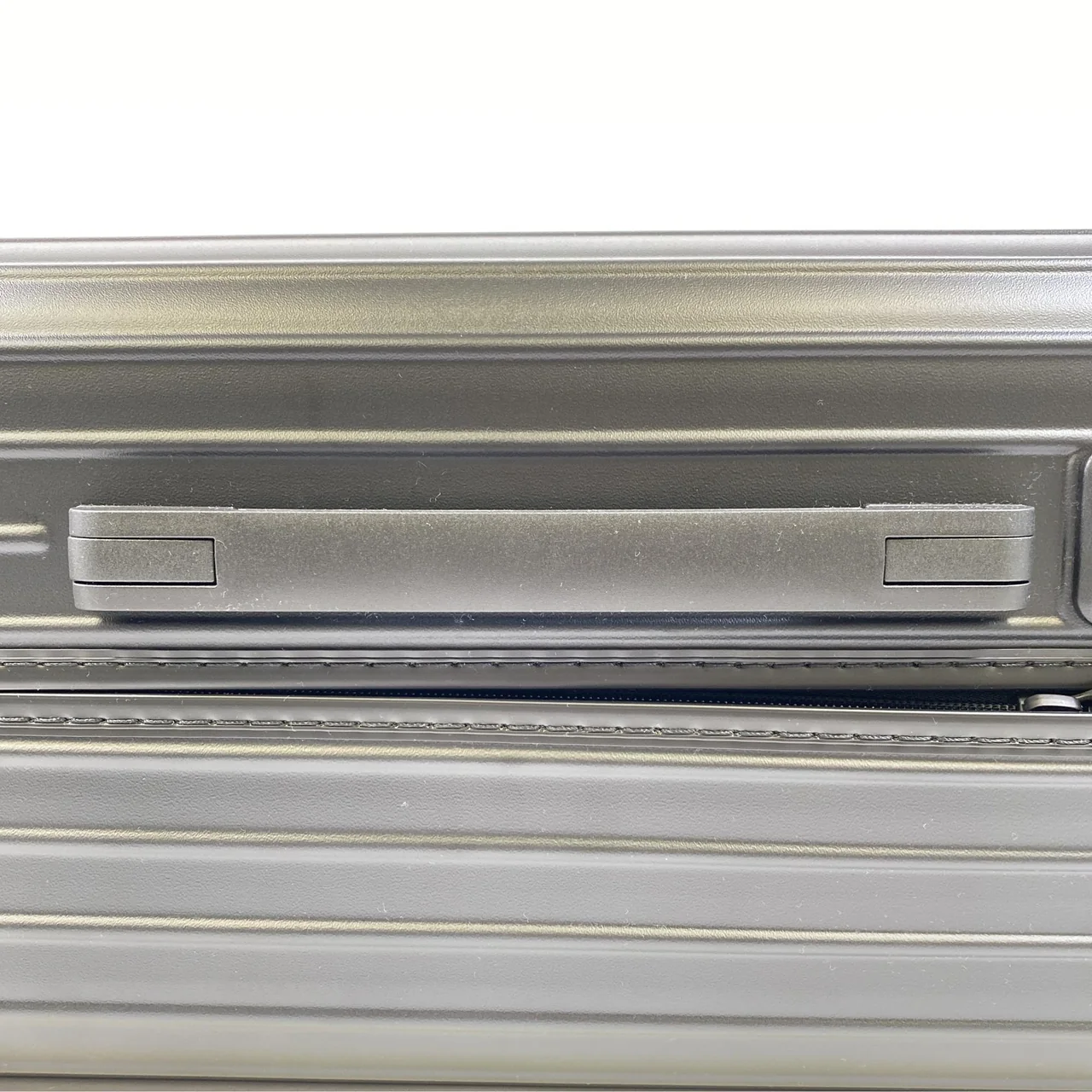 RIMOWA ESSENTIAL CABIN (BLACK) view 14