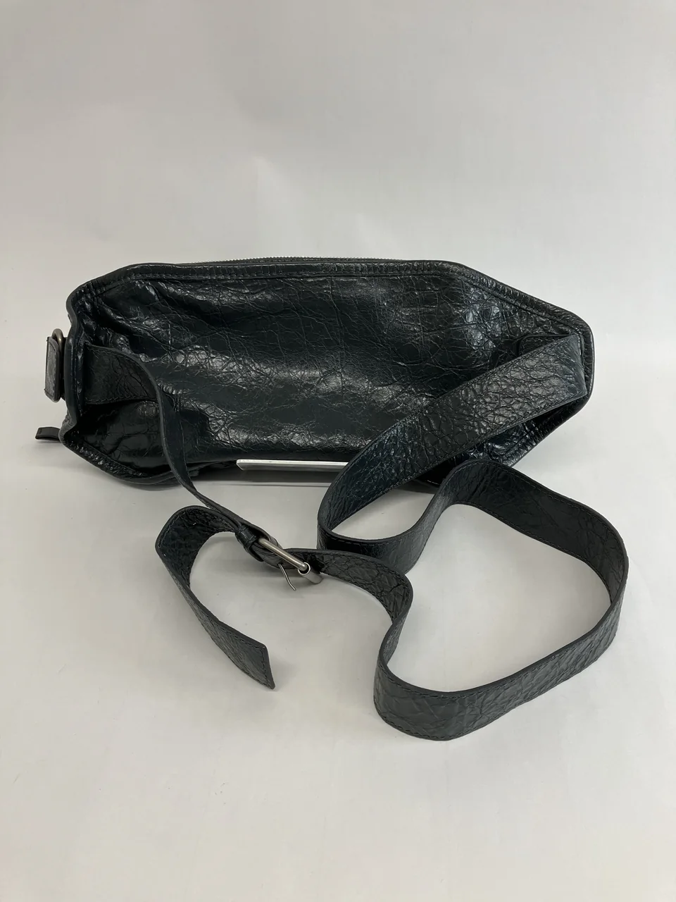 BALENCIAGA LIFT BAG view 4
