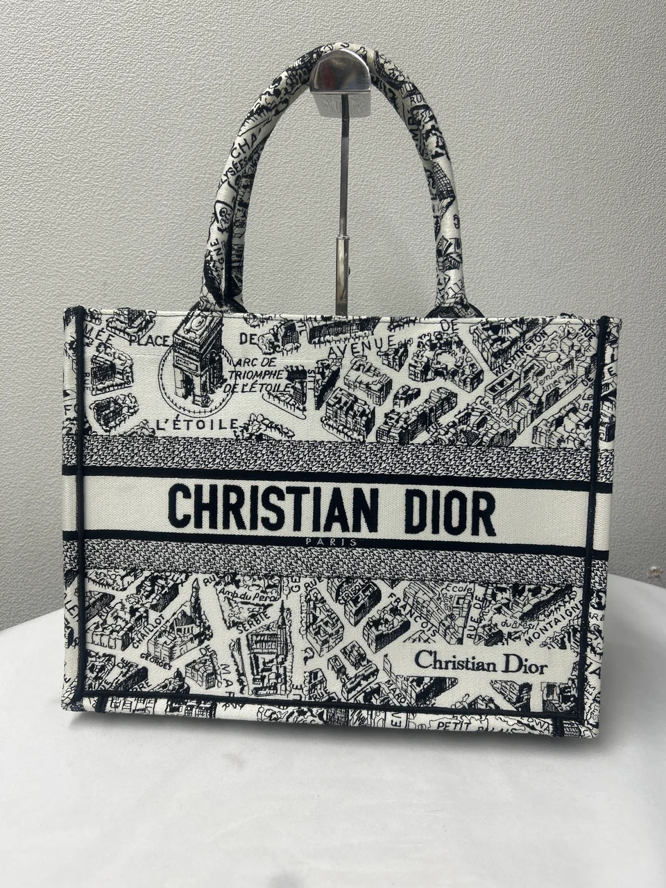 DIOR BOOK TOTE MEDIUM