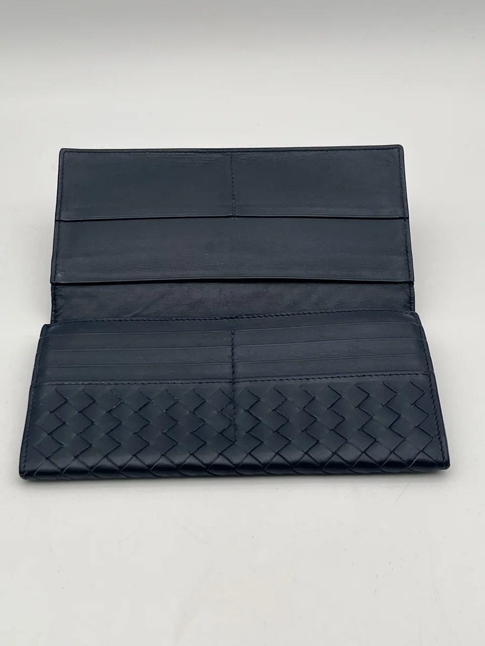 BOTTEGA VENETA LONG WALLET view 4